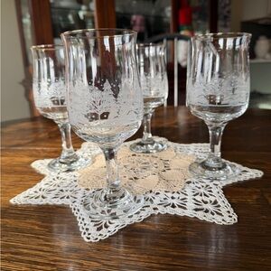 Vintage, Set of 4, Winter Scene, Christmas Etched Glass Wine Goblets. KCC